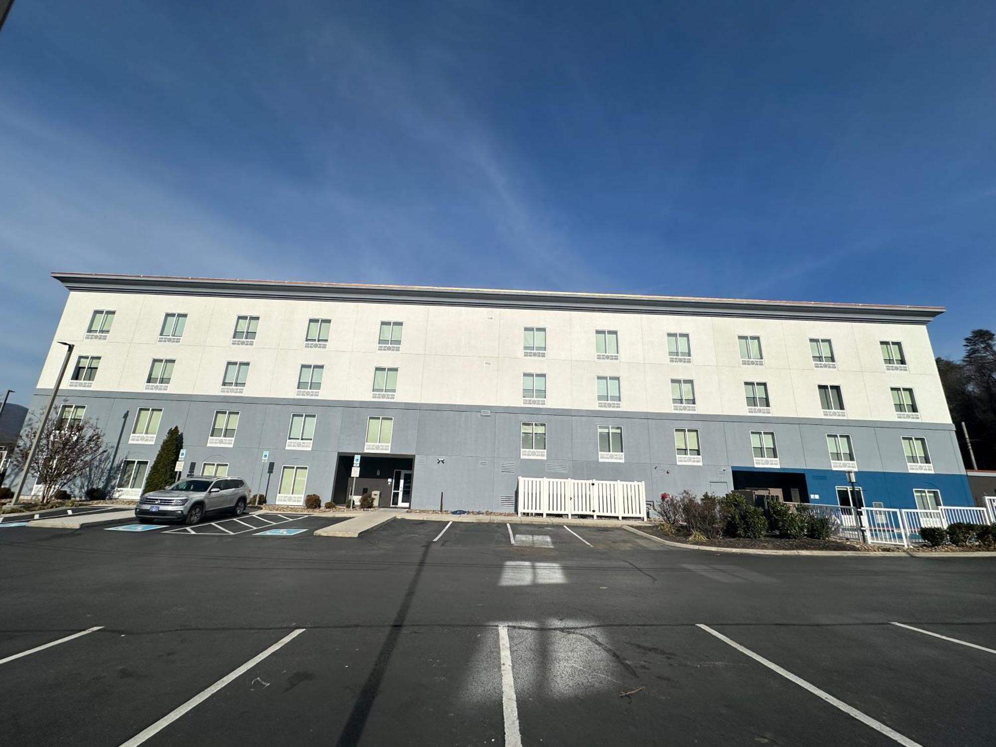 Holiday Inn Express & Suites Caryville By Ihg Ngoại thất bức ảnh